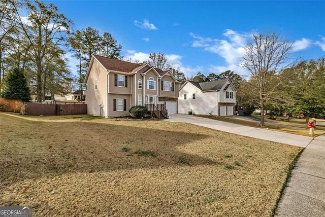 8448 Brook Lake, Douglasville, GA 30134