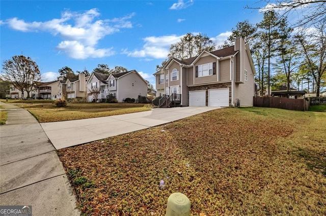 8448 Brook Lake, Douglasville, GA 30134