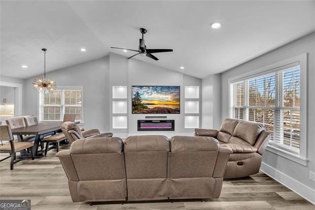 8448 Brook Lake, Douglasville, GA 30134