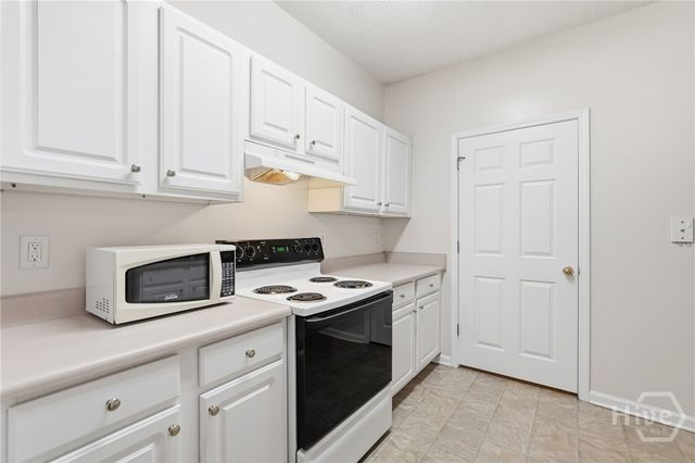 3103 Walden Park Drive, Savannah, GA 31410