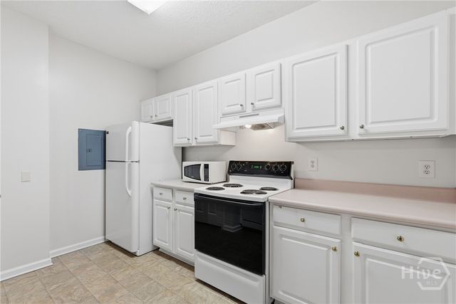 3103 Walden Park Drive, Savannah, GA 31410