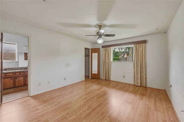 10223 Kirkglen Drive, Houston, TX 77089