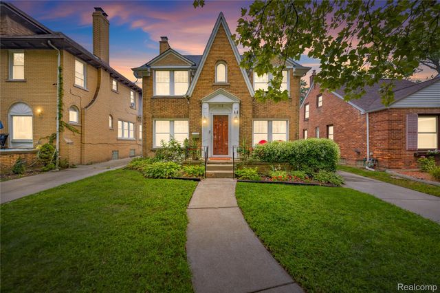 315 Lakewood Street, Detroit, MI 48215
