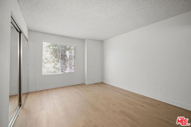 1352 S Carmelina Avenue 307, Los Angeles, CA 90025