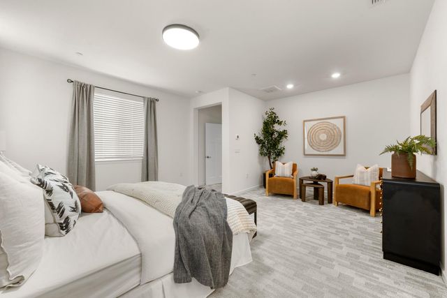 9301 Juniper Lake Aly, Sacramento, CA 95829