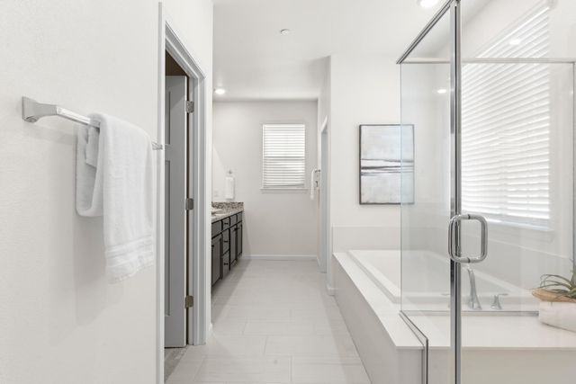 9301 Juniper Lake Aly, Sacramento, CA 95829