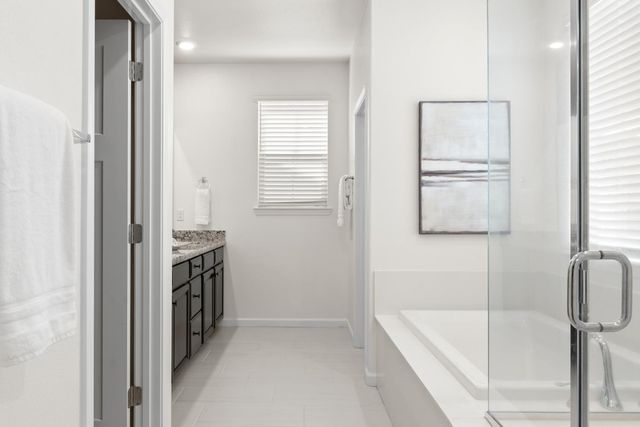 9301 Juniper Lake Aly, Sacramento, CA 95829