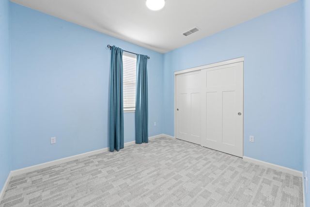 9301 Juniper Lake Aly, Sacramento, CA 95829