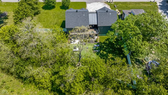 9576 N Fortville Pike, Fortville, IN 46040