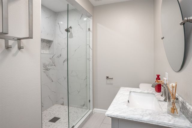 1634 Old Denton Road, Gainesville, TX 76240