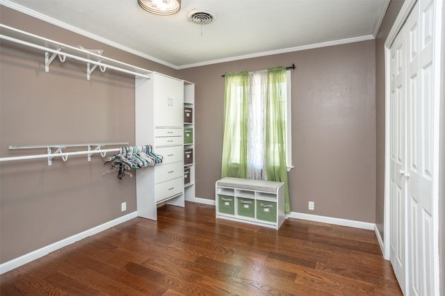 1634 Old Denton Road, Gainesville, TX 76240