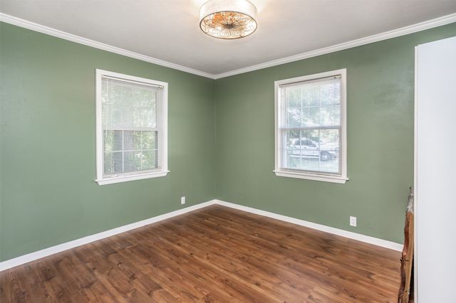 1634 Old Denton Road, Gainesville, TX 76240