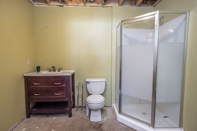 1634 Old Denton Road, Gainesville, TX 76240