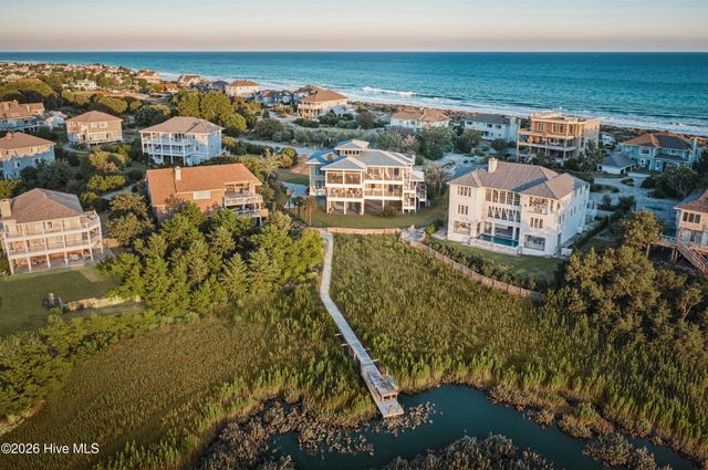 9 Clamdigger Point Road, Wilmington, NC 28411