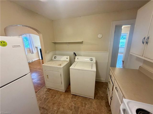 1003 Charlotte Avenue, High Point, NC 27262