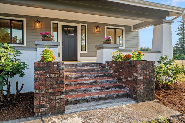 2011 Grandview Road, Ferndale, WA 98248