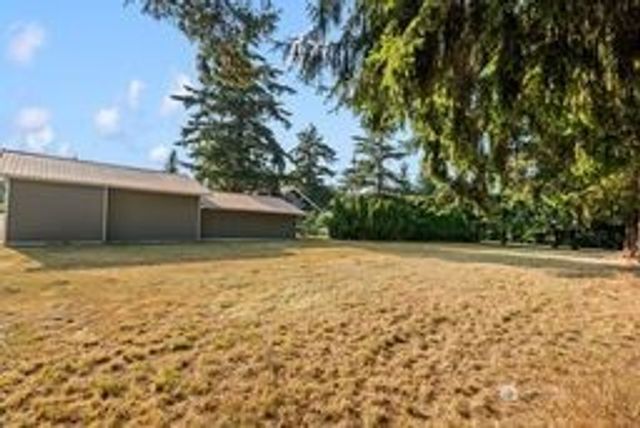 2011 Grandview Road, Ferndale, WA 98248