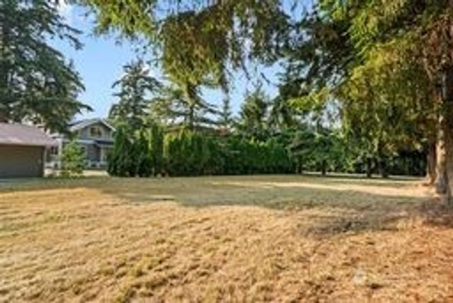 2011 Grandview Road, Ferndale, WA 98248