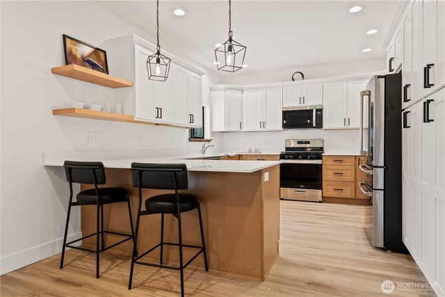 2011 Grandview Road, Ferndale, WA 98248