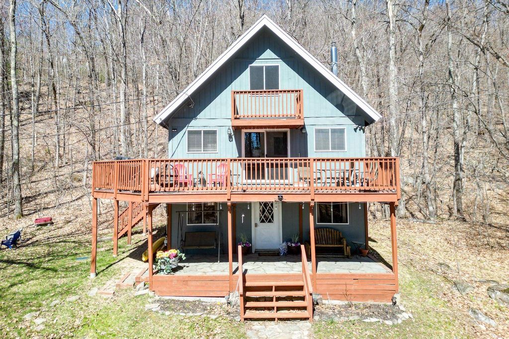 26 Little Shore Drive, Madison, NH 03849