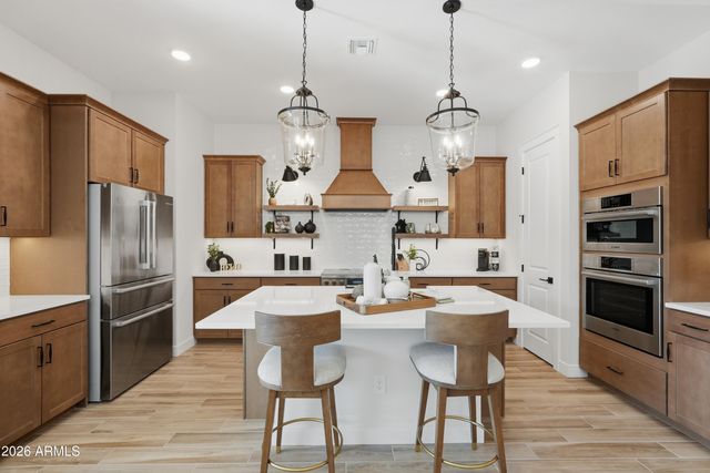 685 E GREENBACK Drive, San Tan Valley, AZ 85140