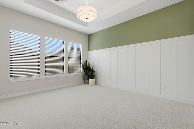 685 E GREENBACK Drive, San Tan Valley, AZ 85140