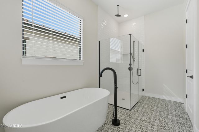 685 E GREENBACK Drive, San Tan Valley, AZ 85140