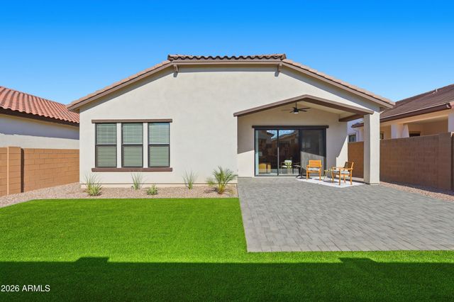 685 E GREENBACK Drive, San Tan Valley, AZ 85140