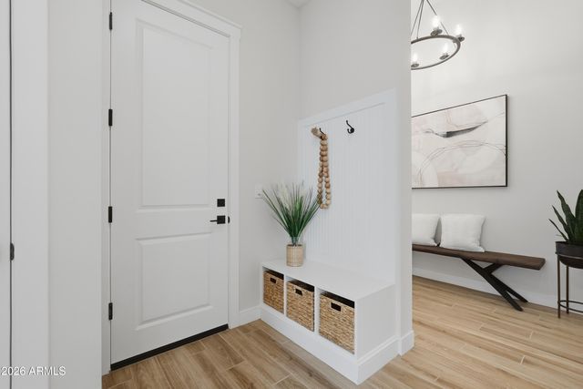 685 E GREENBACK Drive, San Tan Valley, AZ 85140