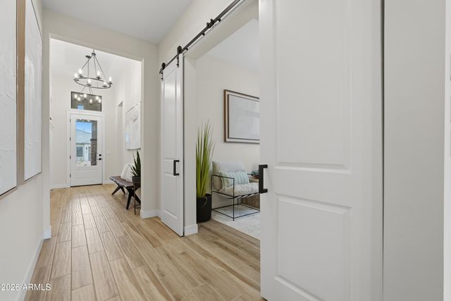 685 E GREENBACK Drive, San Tan Valley, AZ 85140