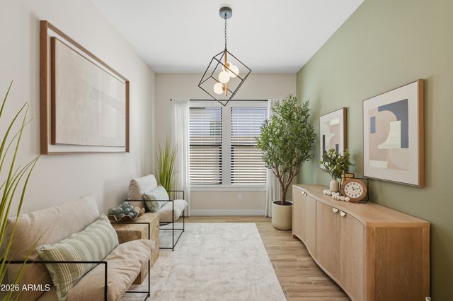 685 E GREENBACK Drive, San Tan Valley, AZ 85140