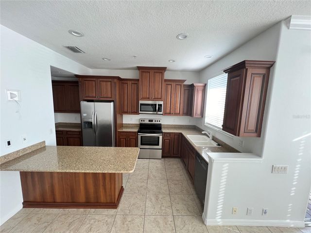 4303 SPINNAKER COVE LANE, Tampa, FL 33615