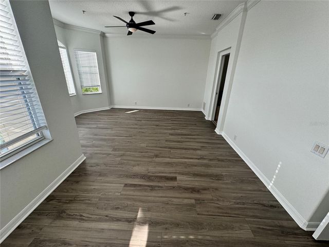 4303 SPINNAKER COVE LANE, Tampa, FL 33615