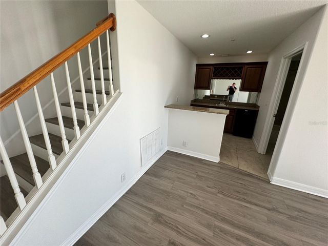 4303 SPINNAKER COVE LANE, Tampa, FL 33615