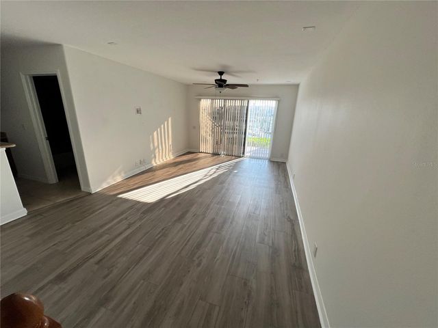 4303 SPINNAKER COVE LANE, Tampa, FL 33615