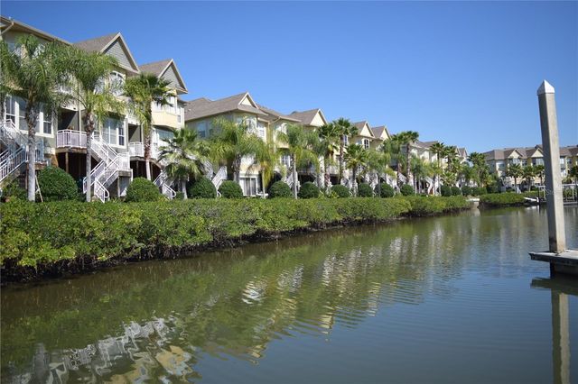 4303 SPINNAKER COVE LANE, Tampa, FL 33615