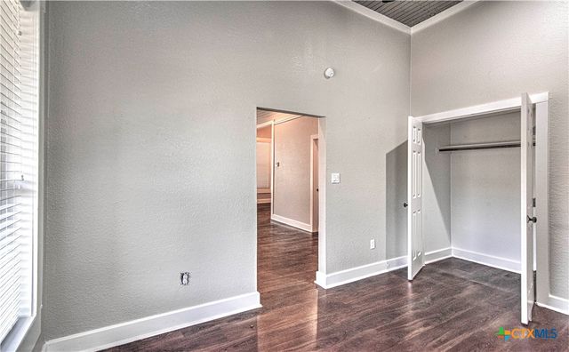 111 N 5th Street, Temple, TX 76501