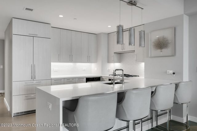 20 Melrose Terrace 206, Long Branch, NJ 07740