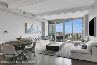 20 Melrose Terrace 206, Long Branch, NJ 07740