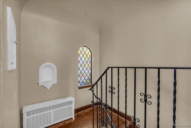 9355 W Outer Drive, Detroit, MI 48219