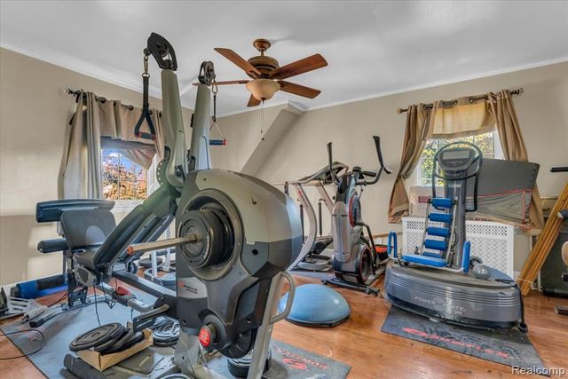 9355 W Outer Drive, Detroit, MI 48219