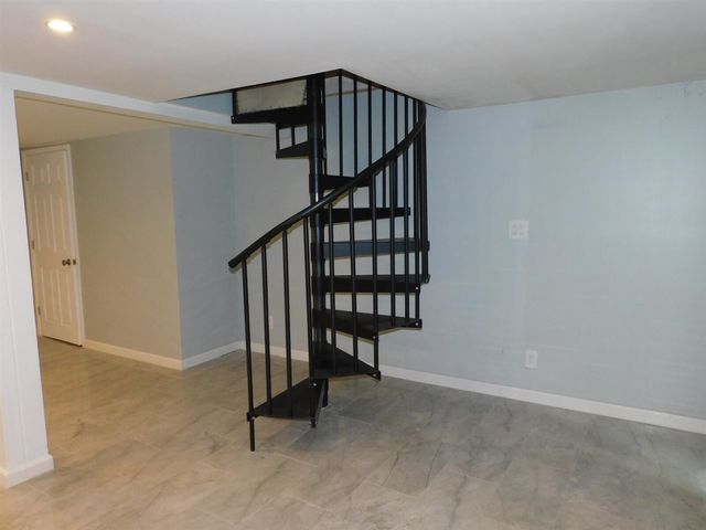 4279 Halbert Road, Battle Creek, MI 49017