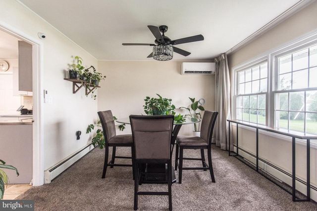 455 SNOWBALL DR, Levittown, PA 19056