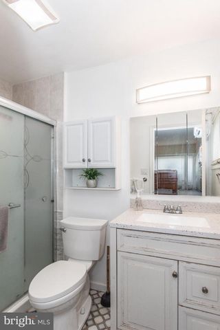 455 SNOWBALL DR, Levittown, PA 19056