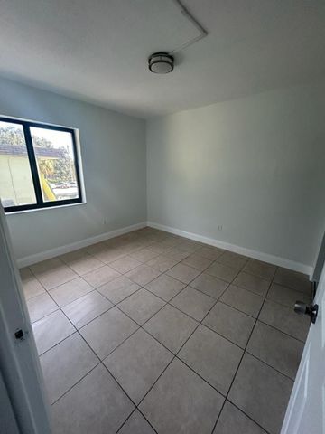 18253 NW 23rd Avenue 4, Miami Gardens, FL 33056