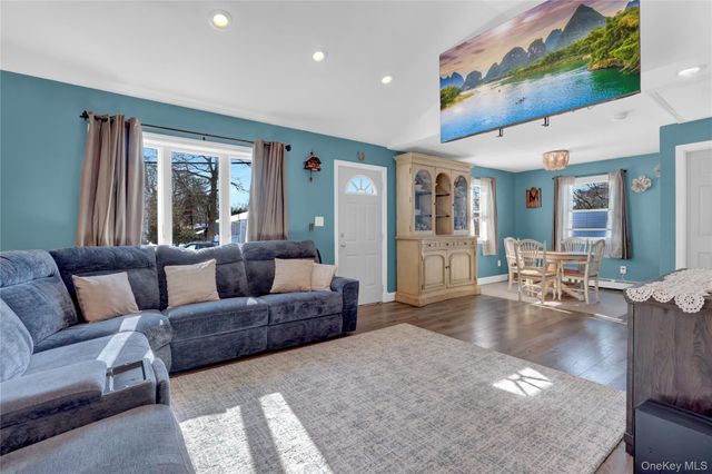 77 Baybright Drive, Shirley, NY 11967