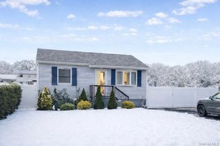 77 Baybright Drive, Shirley, NY 11967