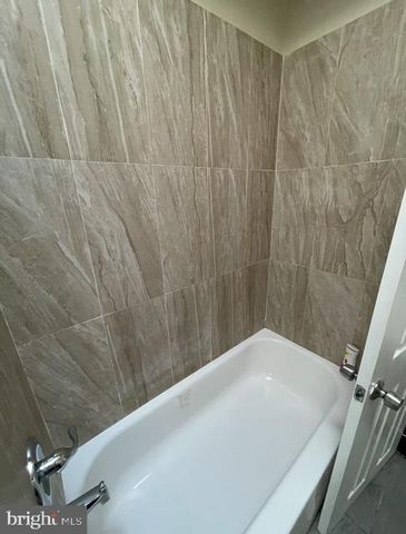 6514 ALLMAN ST, Philadelphia, PA 19142