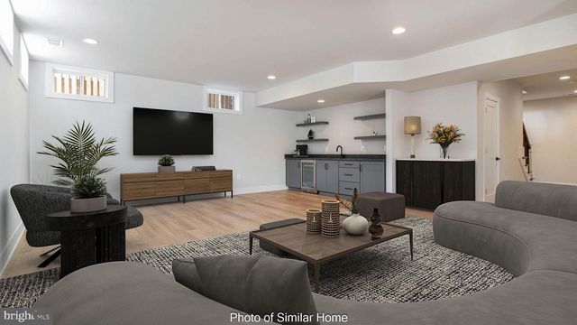 2729 WASHINGTON AVE, Chevy Chase, MD 20815