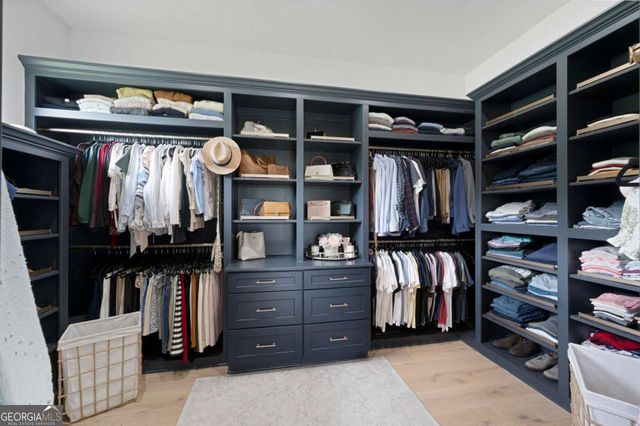 1054 Dee Kennedy Road, Auburn, GA 30011